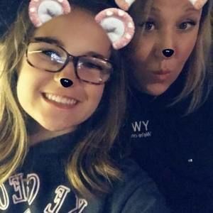 Meet your Posher, Trishia